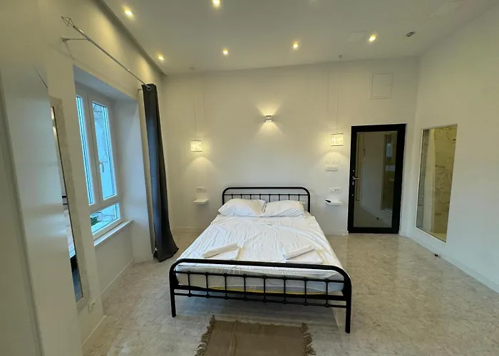 Exclusive Comfort With Balconies شقة سبليت